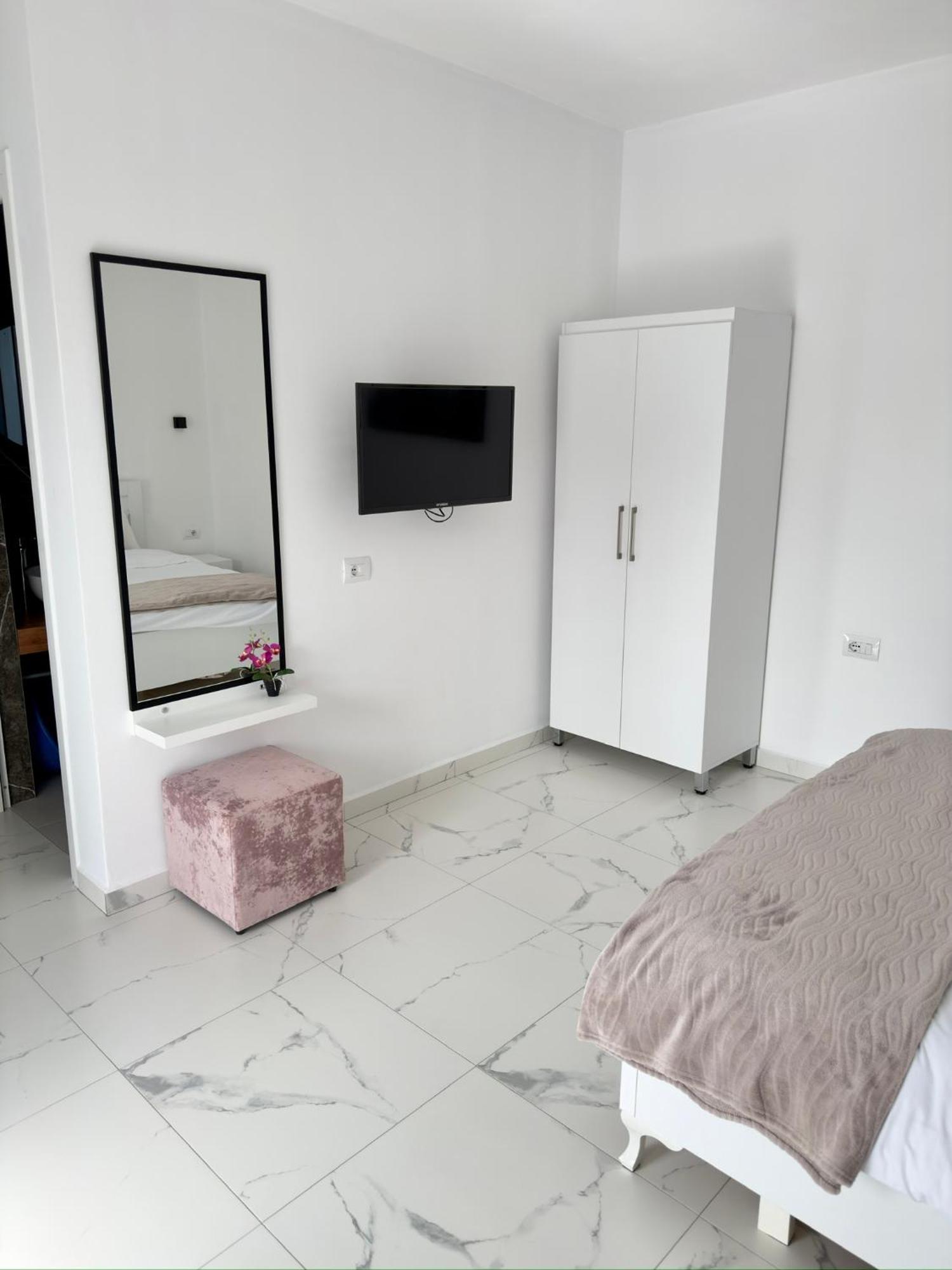 Appartement Denis Ksamil
